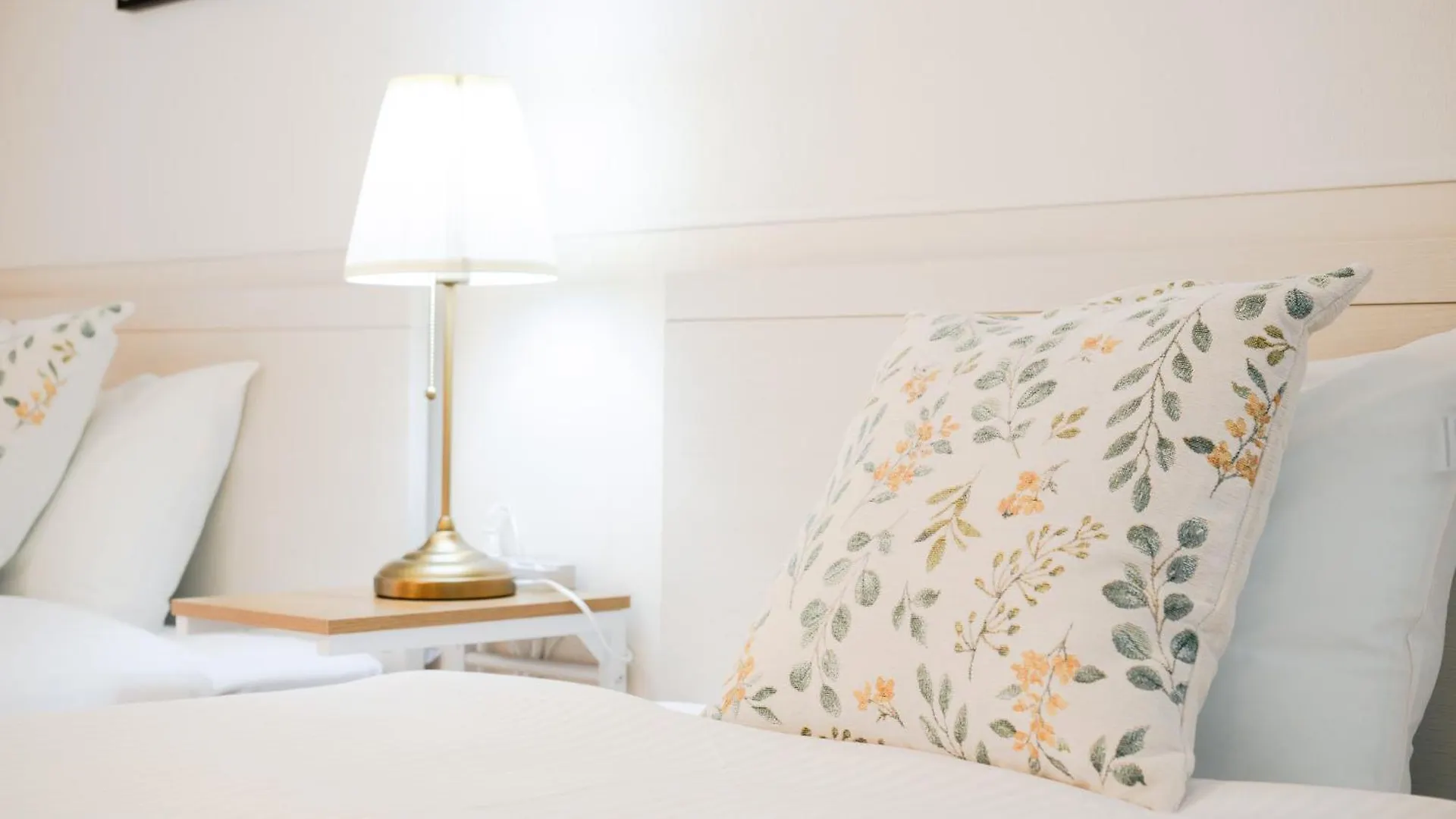 Guesthouse Miyabi Kyoto